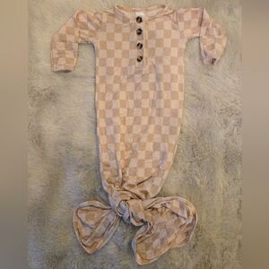 Lou Lou & Company Knot Gown – Newborn Size